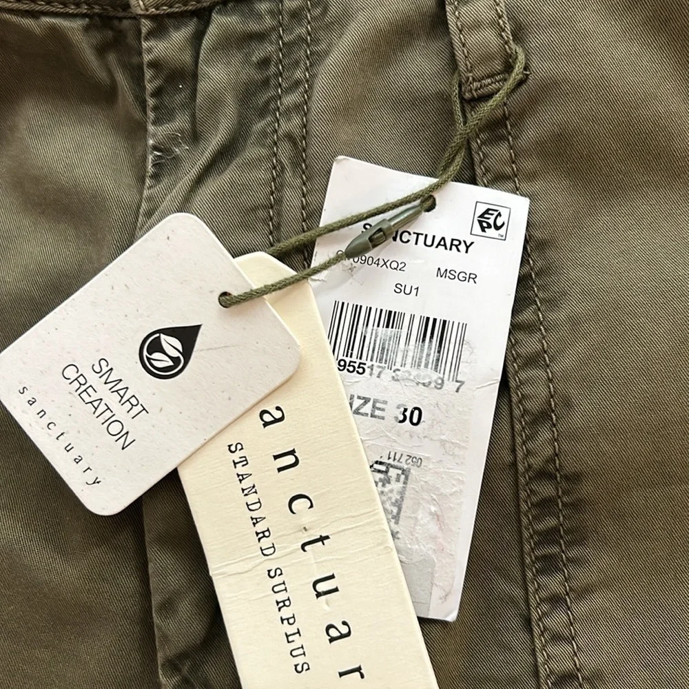 NWT Sanctuary Standard Surplus cargo/hiker joggers. Green, women’s size 30.